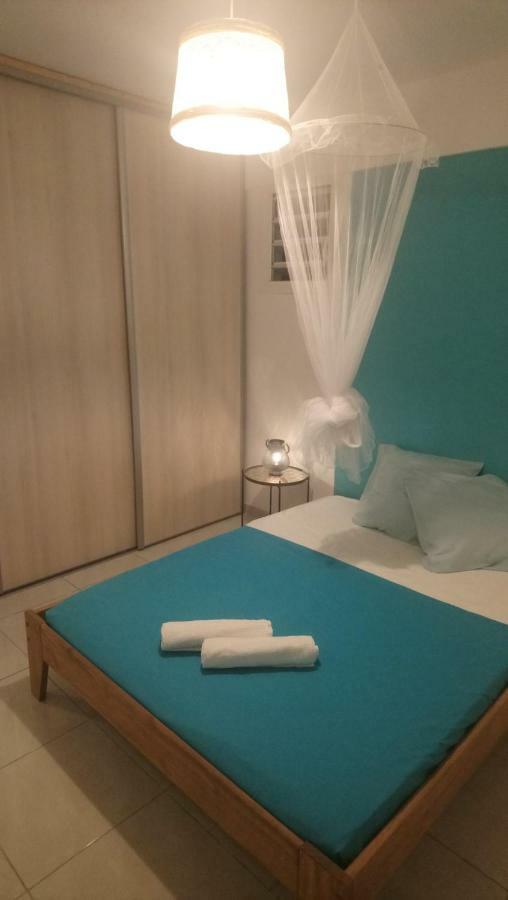 La Kay'Loulou Avec Spa Et Piscine Saint-Pierre Luaran gambar